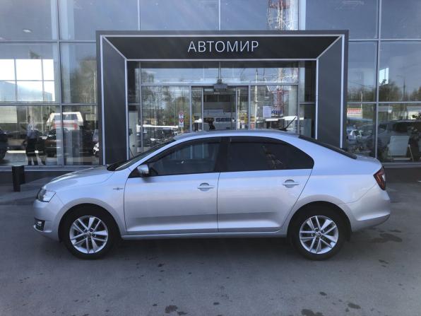Skoda Rapid I Рестайлинг с пробегом 2019 года, цена 1 360 000 рублей, 91000 км, лифтбек, Автокод Объявления
