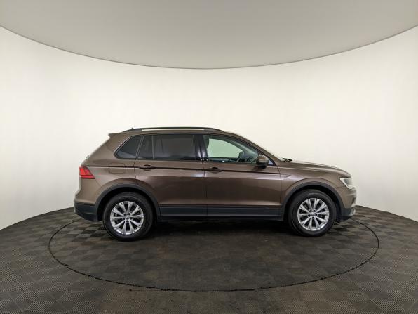 Volkswagen Tiguan II с пробегом 2018 года, цена 2 350 000 рублей, 37000 км, внедорожник, Автокод Объявления