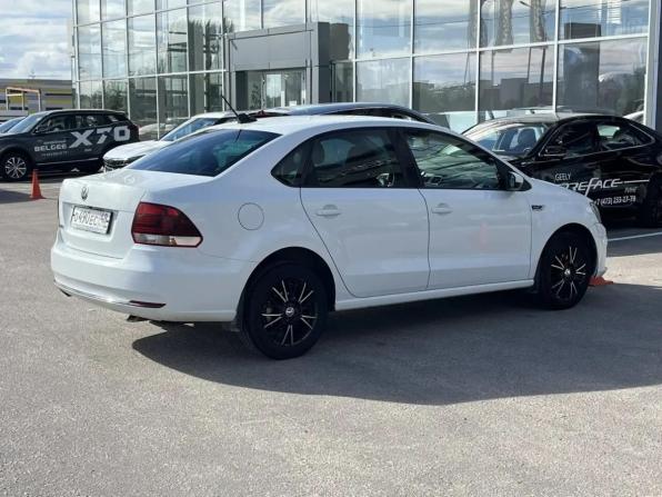 Volkswagen Polo V Рестайлинг с пробегом 2018 года, цена 1 130 000 рублей, 123367 км, седан, Автокод Объявления