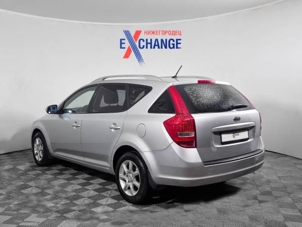 Kia Ceed I Рестайлинг с пробегом 2010 года, цена 564 000 рублей, 344107 км, универсал, Автокод Объявления