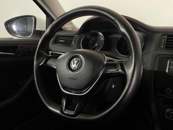 Volkswagen Jetta VI Рестайлинг с пробегом 2015 года, цена 920 000 рублей, 266427 км, седан, Автокод Объявления