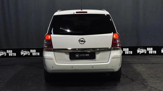 Opel Zafira B Рестайлинг с пробегом 2014 года, цена 820 000 рублей, 178321 км, минивэн, Автокод Объявления
