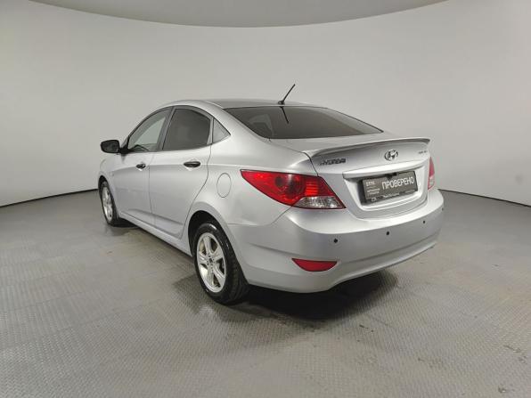 Hyundai Solaris I с пробегом 2013 года, цена 688 700 рублей, 202127 км, седан, Автокод Объявления