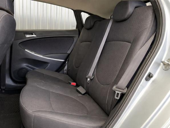 Hyundai Solaris I с пробегом 2013 года, цена 957 000 рублей, 96000 км, хэтчбек, Автокод Объявления