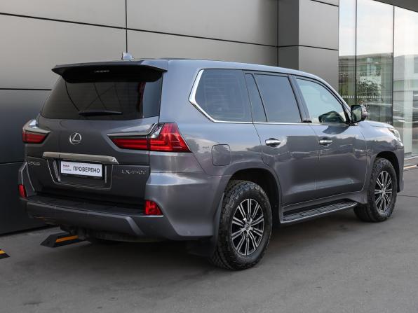 Lexus LX III Рестайлинг 2 с пробегом 2019 года, цена 7 600 000 рублей, 137681 км, внедорожник, Автокод Объявления