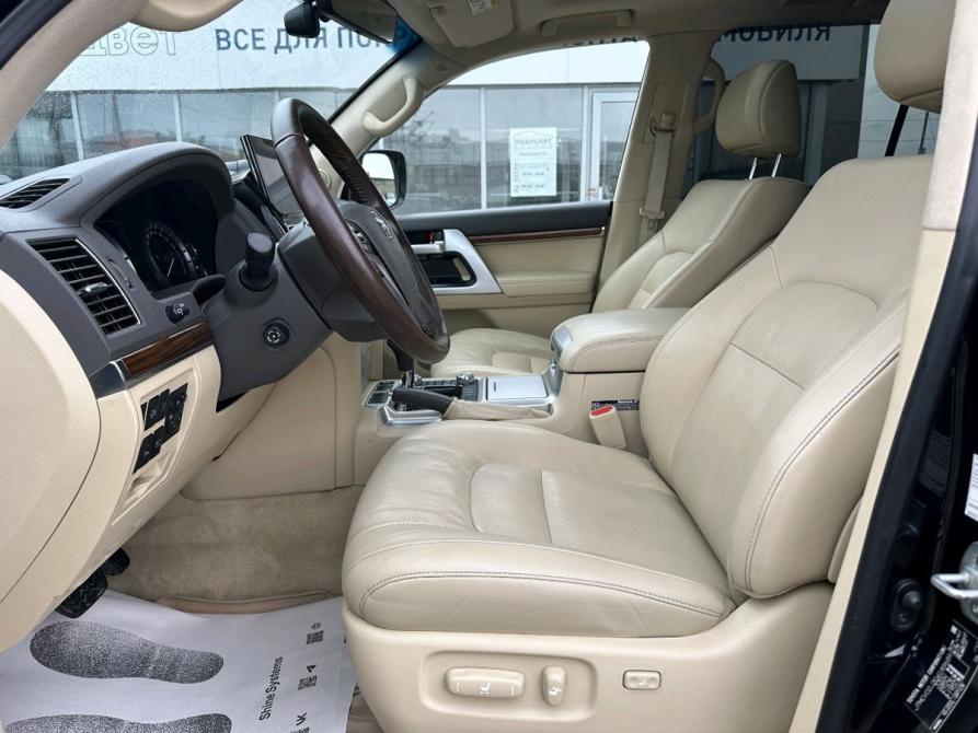 Toyota Land Cruiser 200 Series Рестайлинг 2 Пермь  - изображение 14