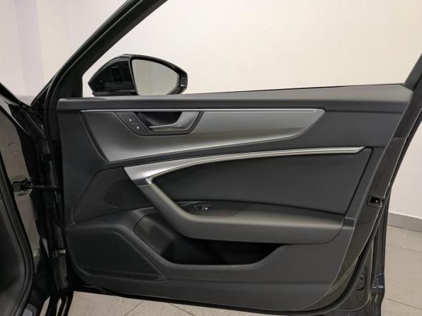 Audi A6 V (C8) с пробегом 2021 года, цена 3 875 000 рублей, 105387 км, седан, Автокод Объявления