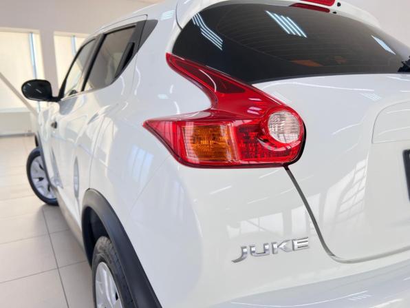 Nissan Juke I с пробегом 2014 года, цена 910 000 рублей, 211450 км, внедорожник, Автокод Объявления