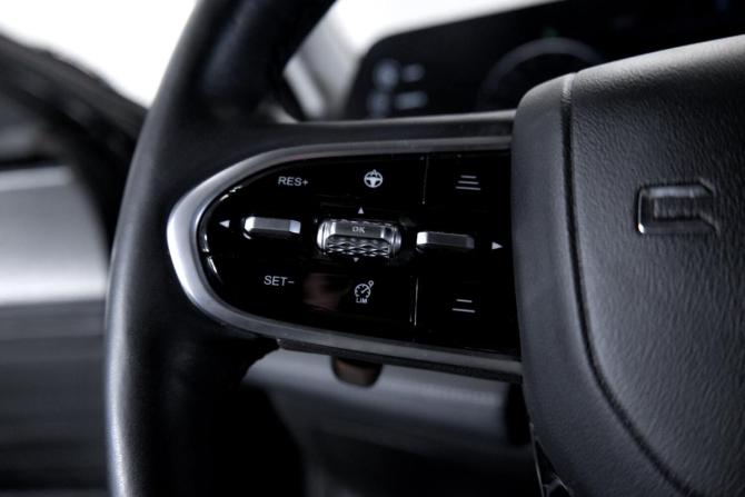 Chery Arrizo 8 с пробегом 2023 года, цена 2 200 000 рублей, 13611 км, седан, Автокод Объявления