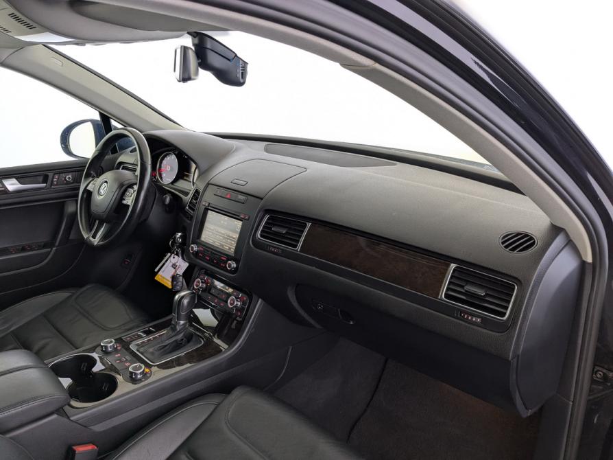 Volkswagen Touareg II Москва  - изображение 11
