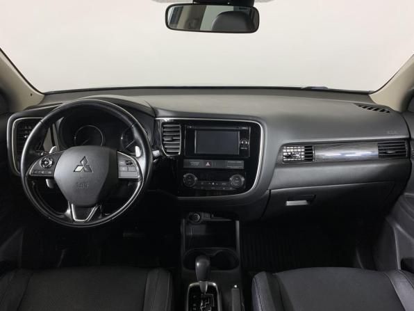 Mitsubishi Outlander III Рестайлинг 2 с пробегом 2016 года, цена 1 998 000 рублей, 84616 км, внедорожник, Автокод Объявления