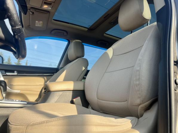 Kia Sorento II с пробегом 2011 года, цена 990 000 рублей, 315553 км, внедорожник, Автокод Объявления