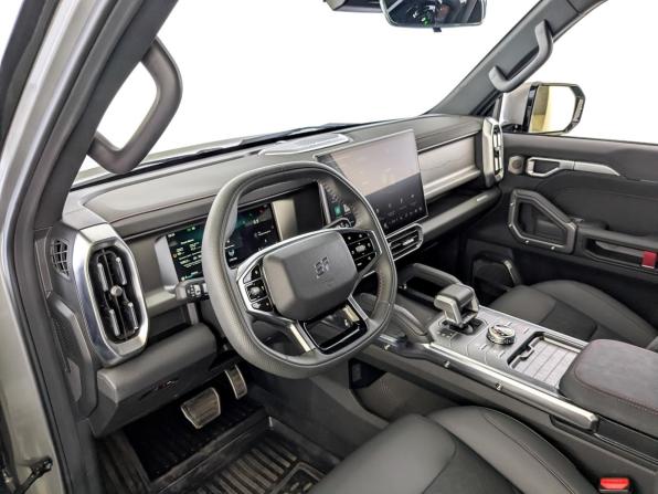 JETOUR T2 с пробегом 2024 года, цена 3 700 000 рублей, 1694 км, внедорожник, Автокод Объявления