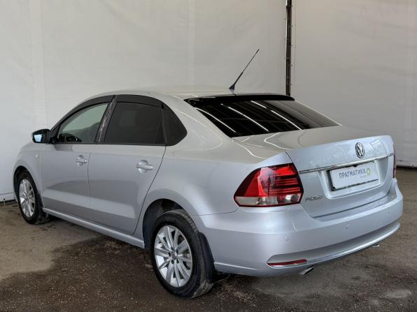 Volkswagen Polo V Рестайлинг с пробегом 2016 года, цена 1 150 000 рублей, 80643 км, седан, Автокод Объявления