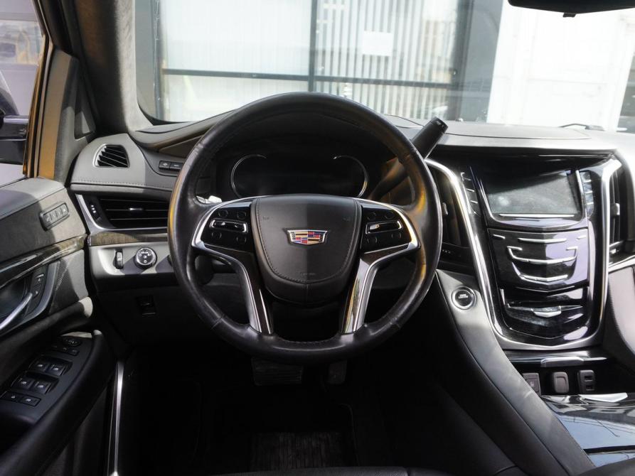 Cadillac Escalade IV Москва  - изображение 13