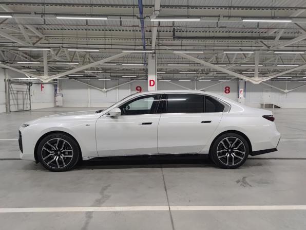BMW 7 серии VII (G70) с пробегом 2023 года, цена 11 599 000 рублей, 19482 км, седан, Автокод Объявления