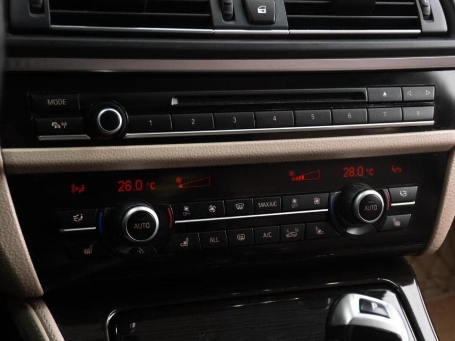 BMW 5 серии VI (F10/F11/F07) Тюмень  - изображение 23
