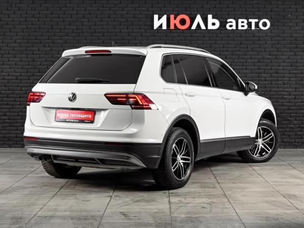 Volkswagen Tiguan II с пробегом 2017 года, цена 2 490 000 рублей, 123863 км, внедорожник, Автокод Объявления