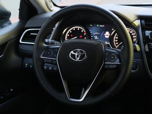 Toyota Camry VIII (XV70) с пробегом 2021 года, цена 2 700 000 рублей, 100408 км, седан, Автокод Объявления