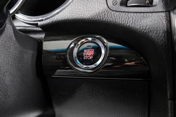 Kia Sorento II с пробегом 2011 года, цена 999 000 рублей, 128028 км, внедорожник, Автокод Объявления