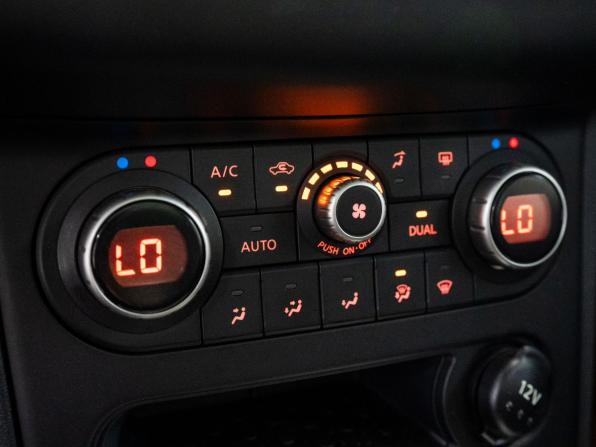 Nissan Qashqai I Рестайлинг с пробегом 2011 года, цена 1 038 500 рублей, 211966 км, внедорожник, Автокод Объявления