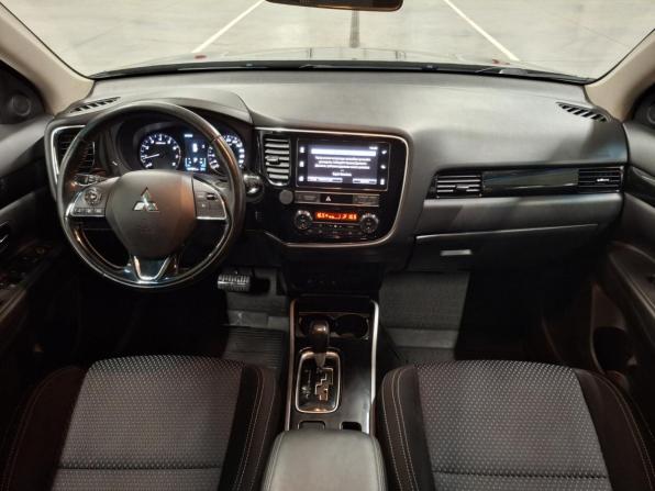 Mitsubishi Outlander III Рестайлинг 3 с пробегом 2019 года, цена 2 190 000 рублей, 101801 км, внедорожник, Автокод Объявления