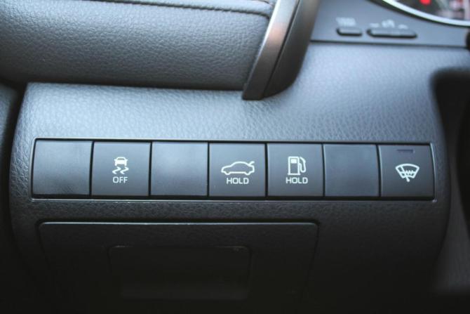 Toyota Camry VIII (XV70) с пробегом 2021 года, цена 3 090 000 рублей, 75000 км, седан, Автокод Объявления