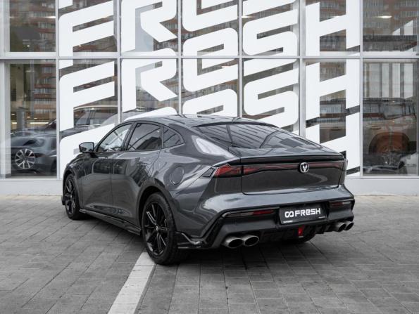 Changan UNI-V I с пробегом 2024 года, цена 2 520 000 рублей, 37633 км, лифтбек, Автокод Объявления