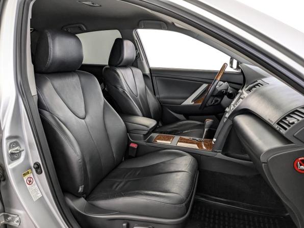Toyota Camry VI (XV40) Рестайлинг с пробегом 2011 года, цена 1 125 000 рублей, 296394 км, седан, Автокод Объявления
