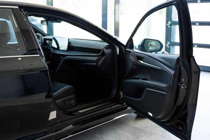 Toyota Camry IX (XV80) China Market с пробегом 2026 года, цена 5 200 000 рублей, 47 км, седан, Автокод Объявления
