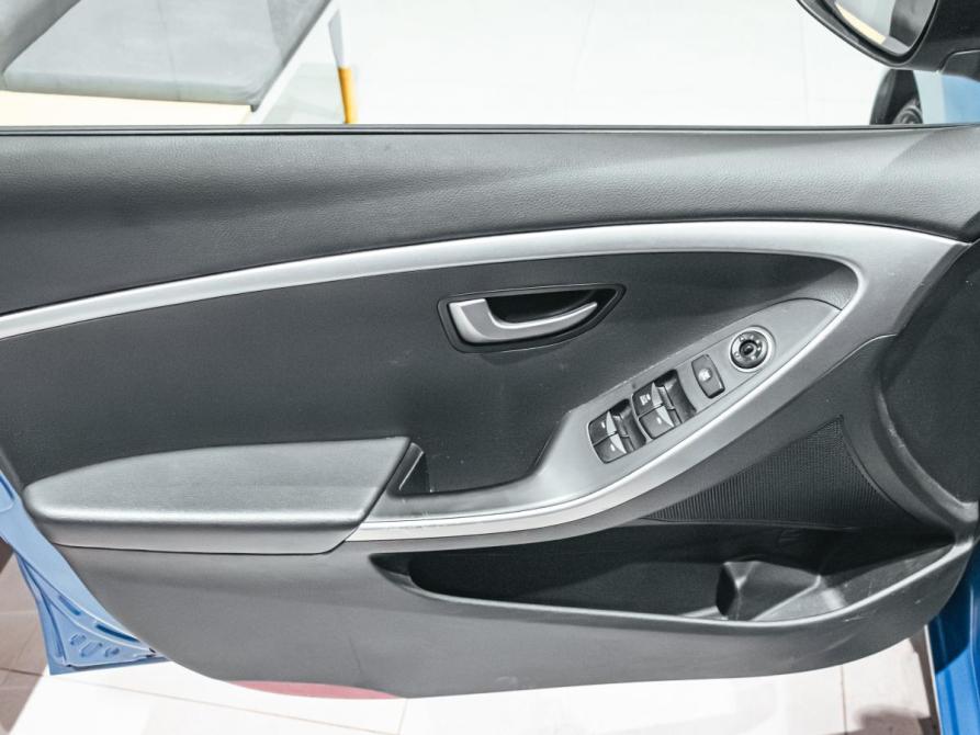 Hyundai i30 II Екатеринбург  - изображение 12