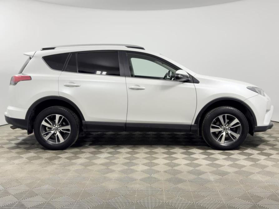 Toyota RAV4 IV (XA40) Рестайлинг Казань  - изображение 5