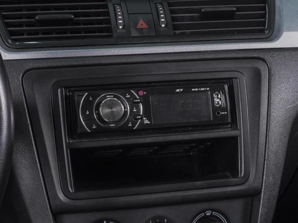 Skoda Rapid I с пробегом 2015 года, цена 899 000 рублей, 190488 км, лифтбек, Автокод Объявления