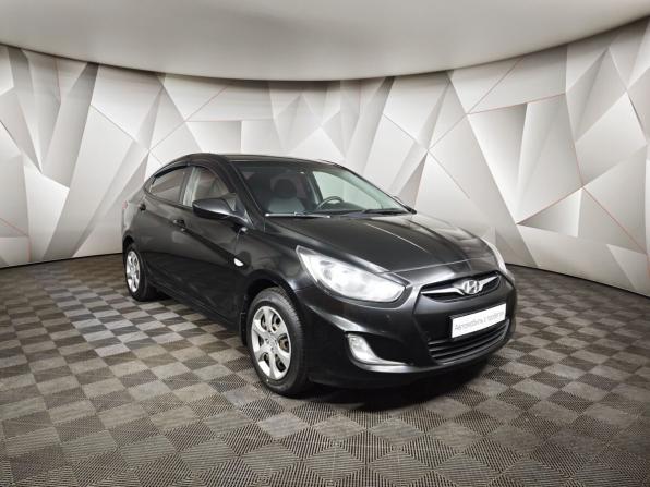 Hyundai Solaris I с пробегом 2013 года, цена 649 000 рублей, 129742 км, седан, Автокод Объявления