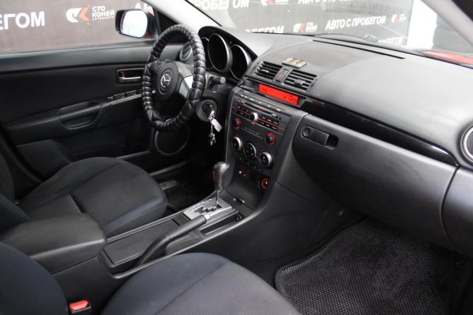 Mazda 3 I (BK) Рестайлинг с пробегом 2008 года, цена 329 000 рублей, 251000 км, седан, Автокод Объявления