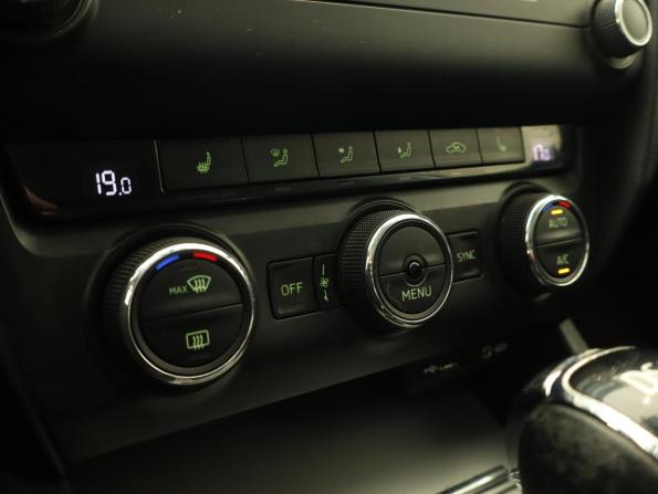 Skoda Octavia III (A7) с пробегом 2017 года, цена 1 533 000 рублей, 168000 км, лифтбек, Автокод Объявления