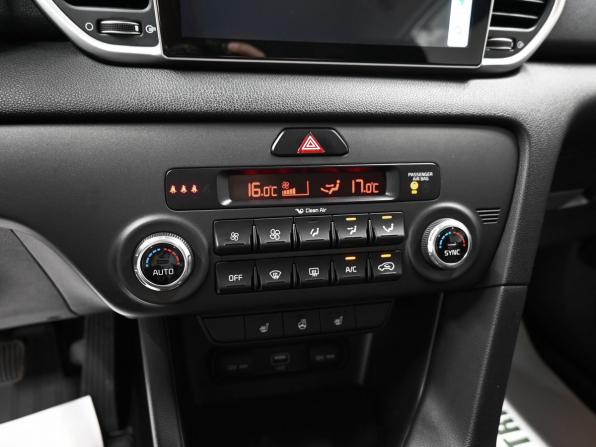 Kia Sportage IV Рестайлинг с пробегом 2018 года, цена 2 245 000 рублей, 53079 км, внедорожник, Автокод Объявления