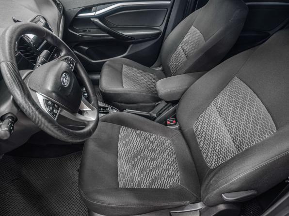 Lada (ВАЗ) Vesta I с пробегом 2018 года, цена 900 000 рублей, 121000 км, седан, Автокод Объявления