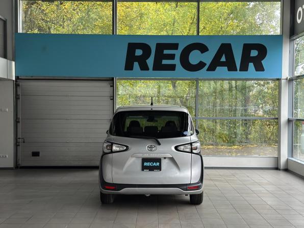 Toyota Sienta II с пробегом 2018 года, цена 1 450 000 рублей, 124200 км, минивэн, Автокод Объявления