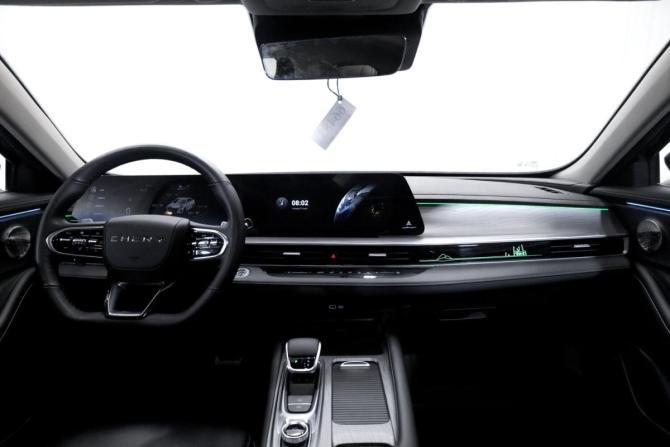 Chery Arrizo 8 с пробегом 2023 года, цена 2 253 000 рублей, 35456 км, седан, Автокод Объявления