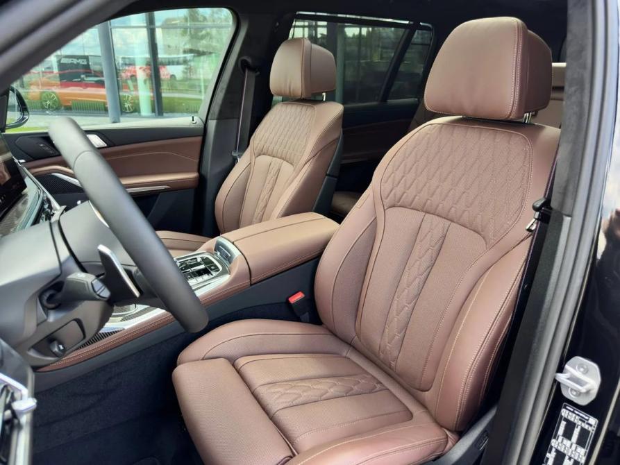 BMW X7 I (G07) Рестайлинг Пермь  - изображение 17