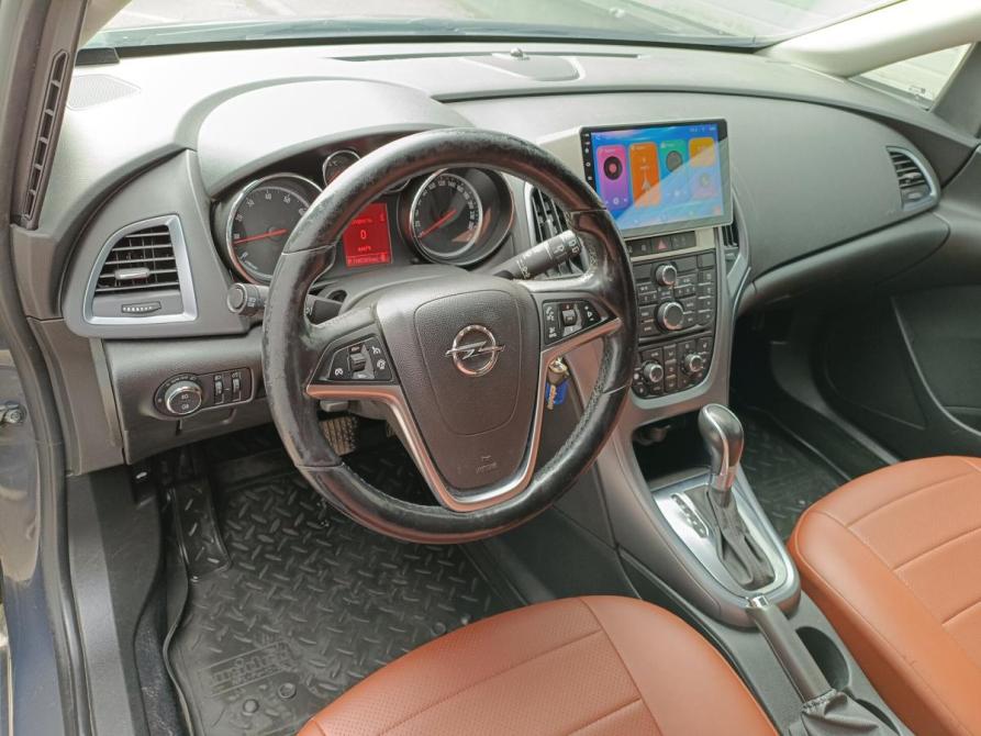 Opel Astra J Рестайлинг Санкт-Петербург  - изображение 9
