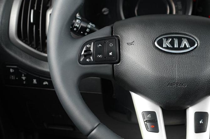Kia Sportage III с пробегом 2012 года, цена 1 399 000 рублей, 165564 км, внедорожник, Автокод Объявления