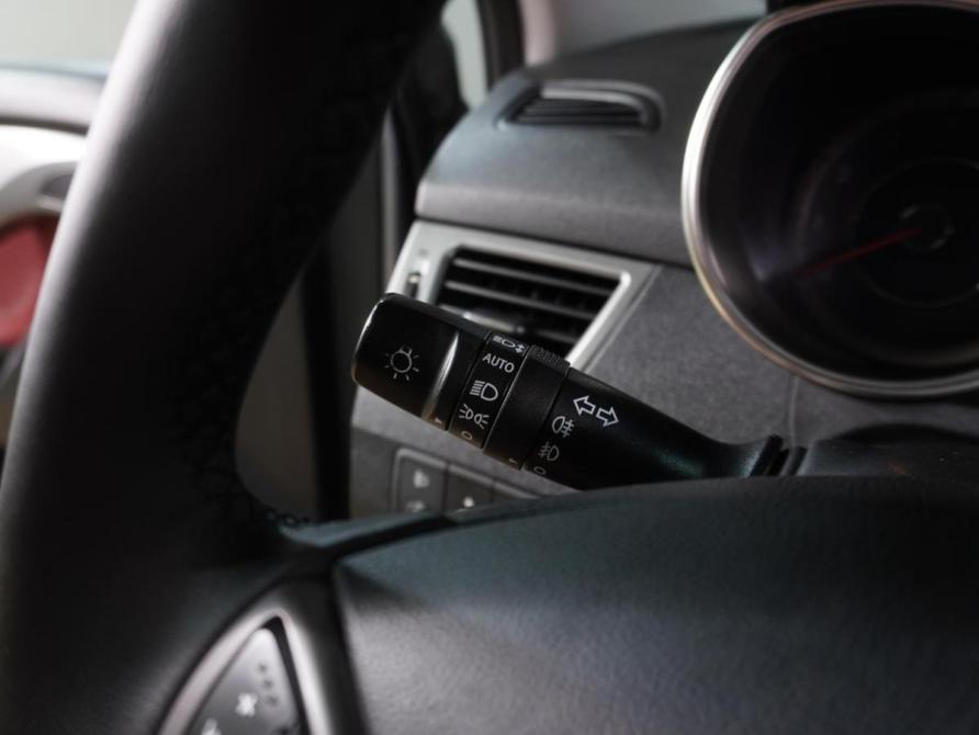 Hyundai Elantra V (MD) Воронеж  - изображение 15