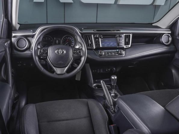Toyota RAV4 IV (XA40) Рестайлинг с пробегом 2016 года, цена 2 120 000 рублей, 199839 км, внедорожник, Автокод Объявления