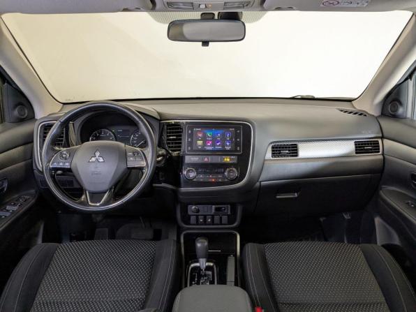 Mitsubishi Outlander III Рестайлинг 2 с пробегом 2018 года, цена 1 950 000 рублей, 117278 км, внедорожник, Автокод Объявления
