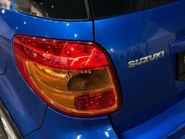 Suzuki SX4 I (Classic) Рестайлинг с пробегом 2011 года, цена 699 000 рублей, 175232 км, хэтчбек, Автокод Объявления