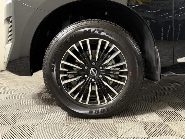 Nissan Patrol VI (Y62) Рестайлинг 2 с пробегом 2022 года, цена 8 300 000 рублей, 13111 км, внедорожник, Автокод Объявления