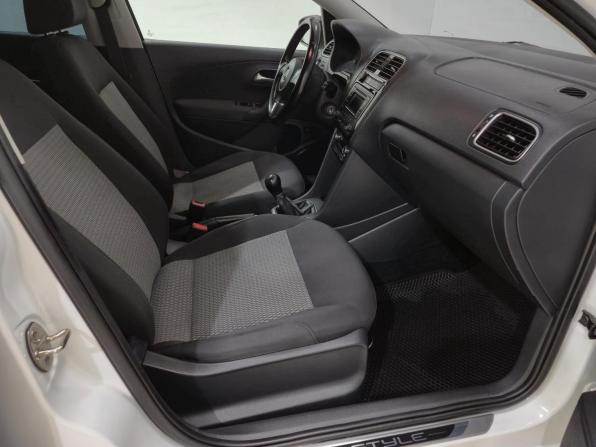 Volkswagen Polo V с пробегом 2014 года, цена 615 000 рублей, 249659 км, седан, Автокод Объявления