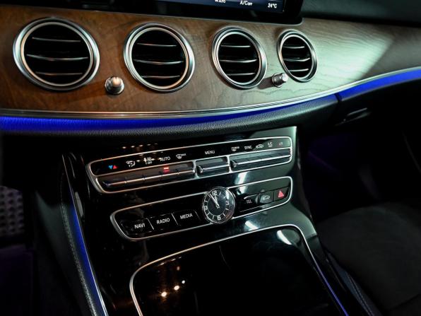 Mercedes-Benz E-Класс V (W213 S213 C238) с пробегом 2016 года, цена 3 330 000 рублей, 70851 км, седан, Автокод Объявления